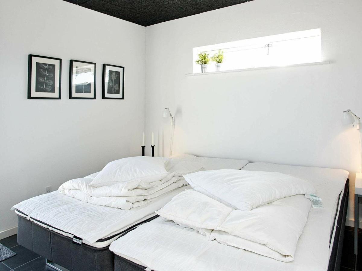 10 Person Holiday Home In Brovst Exterior foto